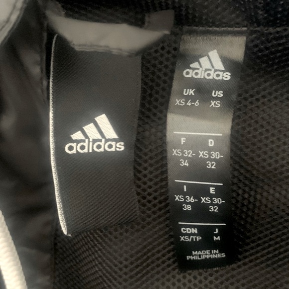 Adidas Black windbreaker with mesh lining and hood. Brand new without ta… - Picture 9 of 10